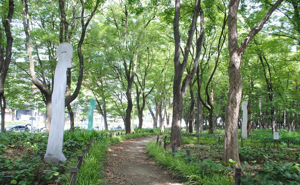 名古屋市白川公園はパブリックアートの宝庫