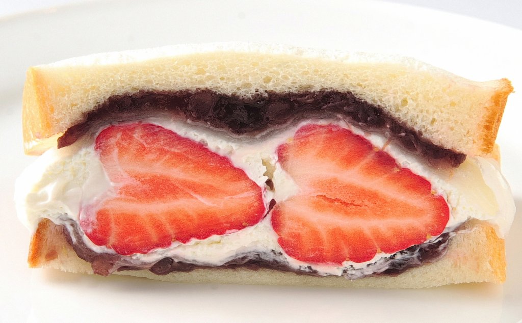 いちご大福のサンドウィッチ
